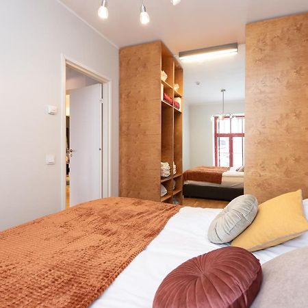Stylish Apartment With Parking In Telliskivi Reval Esterno foto