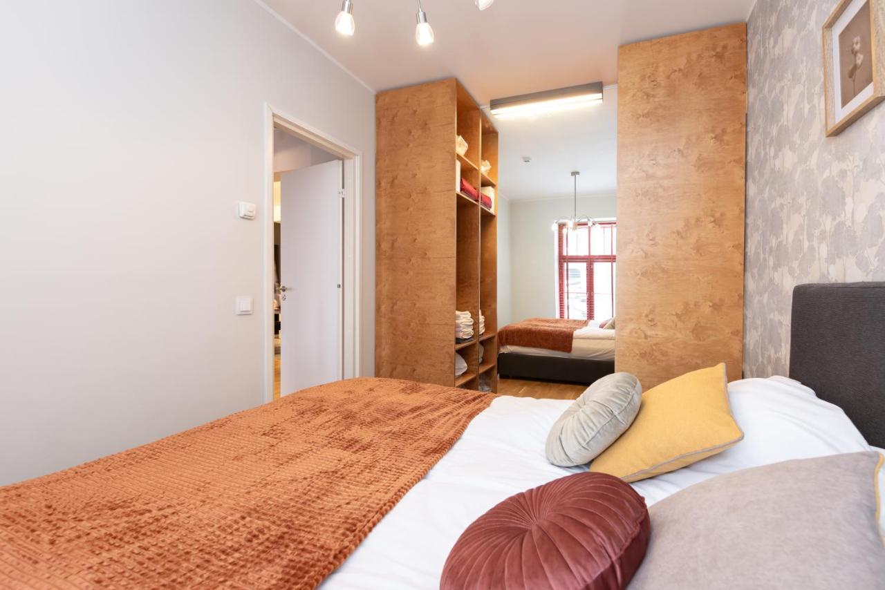 Stylish Apartment With Parking In Telliskivi Reval Esterno foto