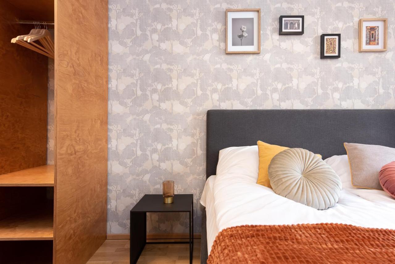 Stylish Apartment With Parking In Telliskivi Reval Esterno foto