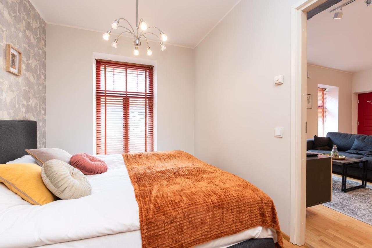 Stylish Apartment With Parking In Telliskivi Reval Esterno foto